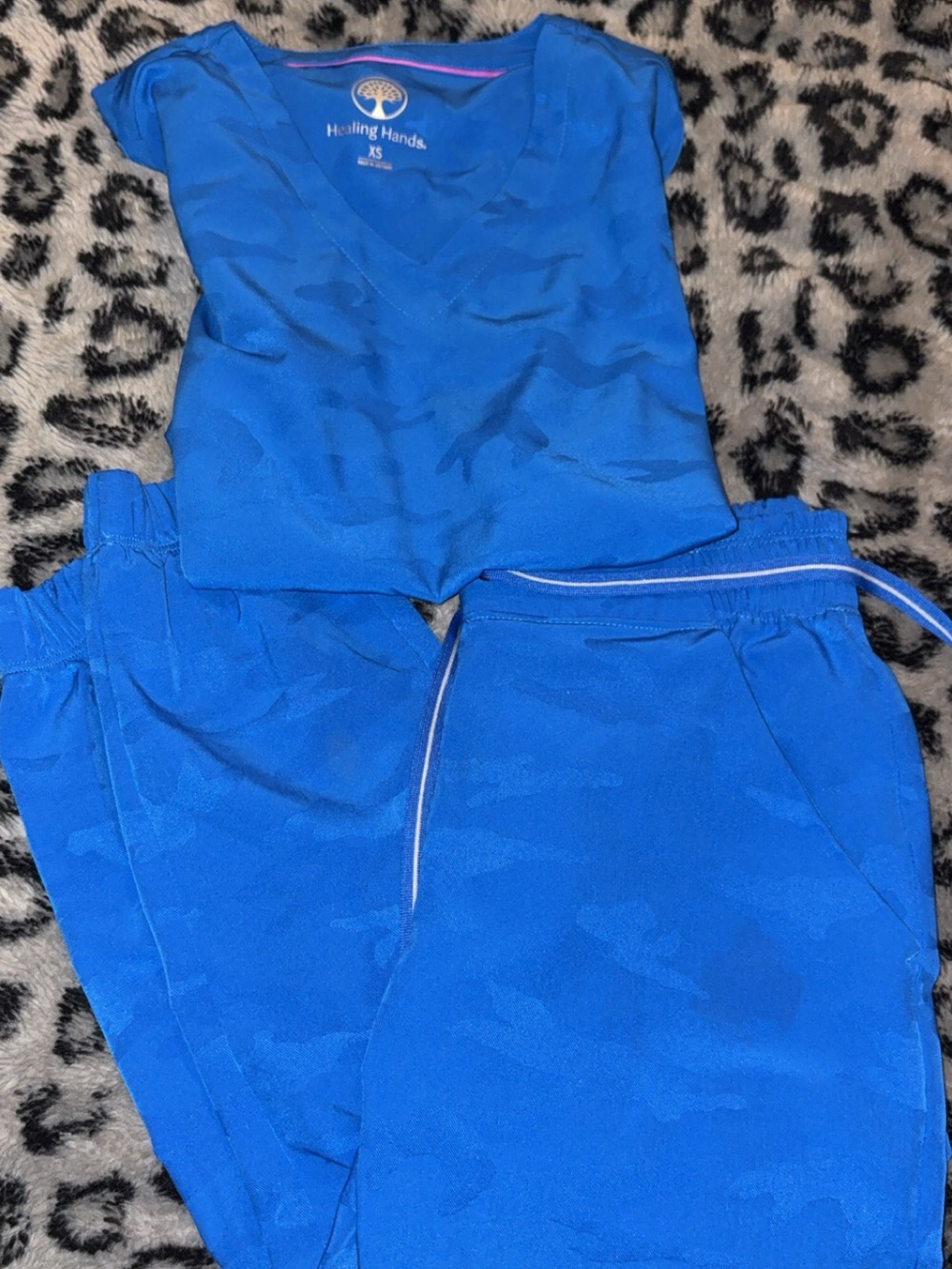 healing hands camo Royal Blue Scrub Top and Jogger Pants Set